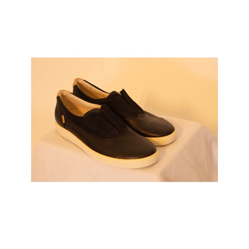 Ecco Black Leather Slip-On Sneakers with White Sole